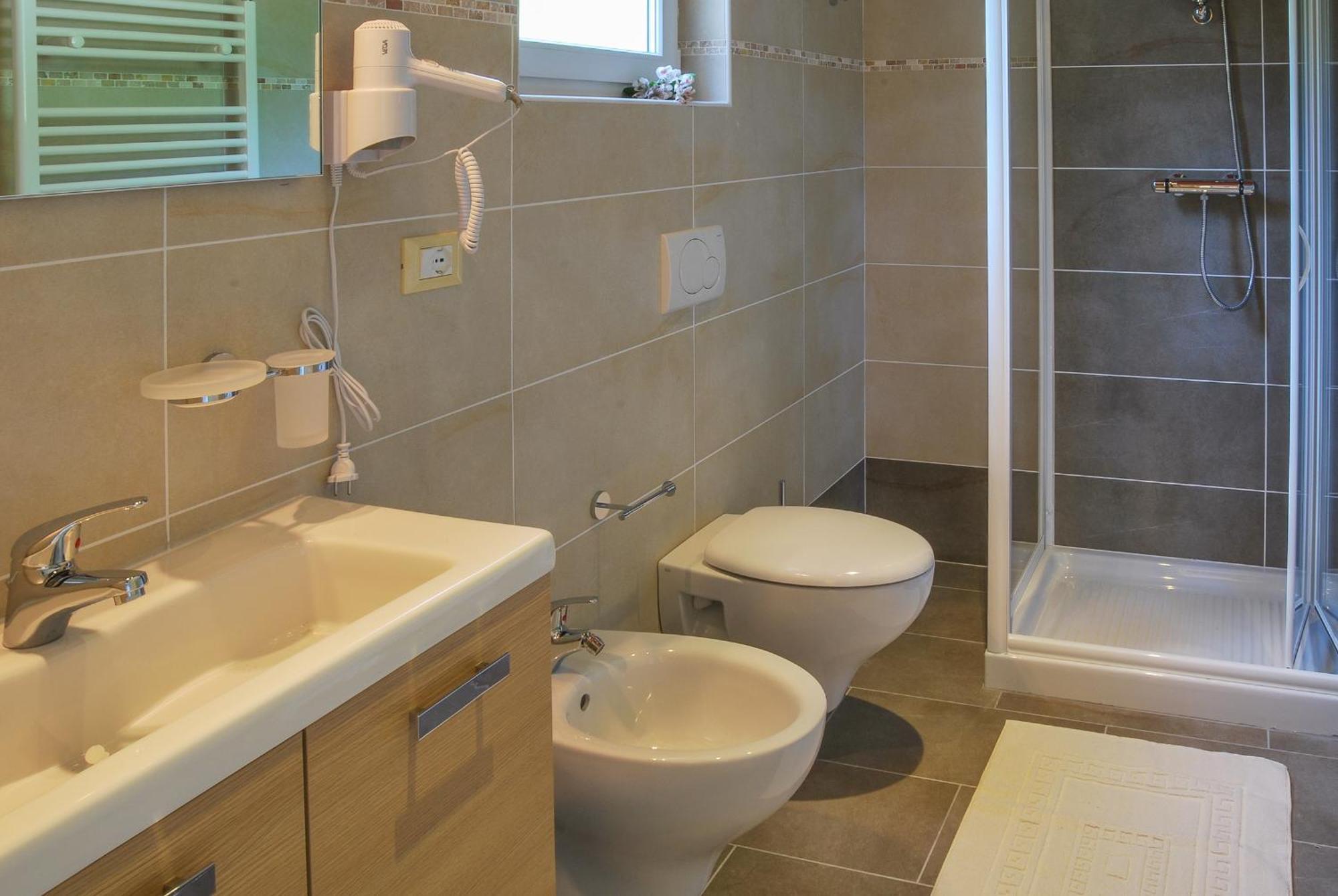 Residence Usignolo Trarego Pokoj fotografie